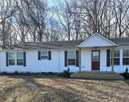 7179 Fredonia Rd, Manchester