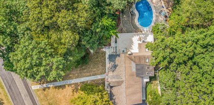 11 N Bridge Place, Mount Kisco
