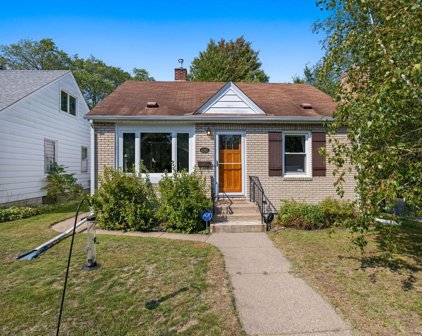 4265 Abbott Avenue N, Robbinsdale