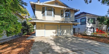 1805 V Street, Sacramento
