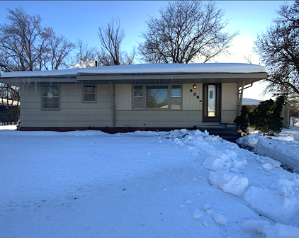 938 110th Avenue NW, Coon Rapids
