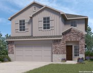 100 Chipping Alley, Floresville image