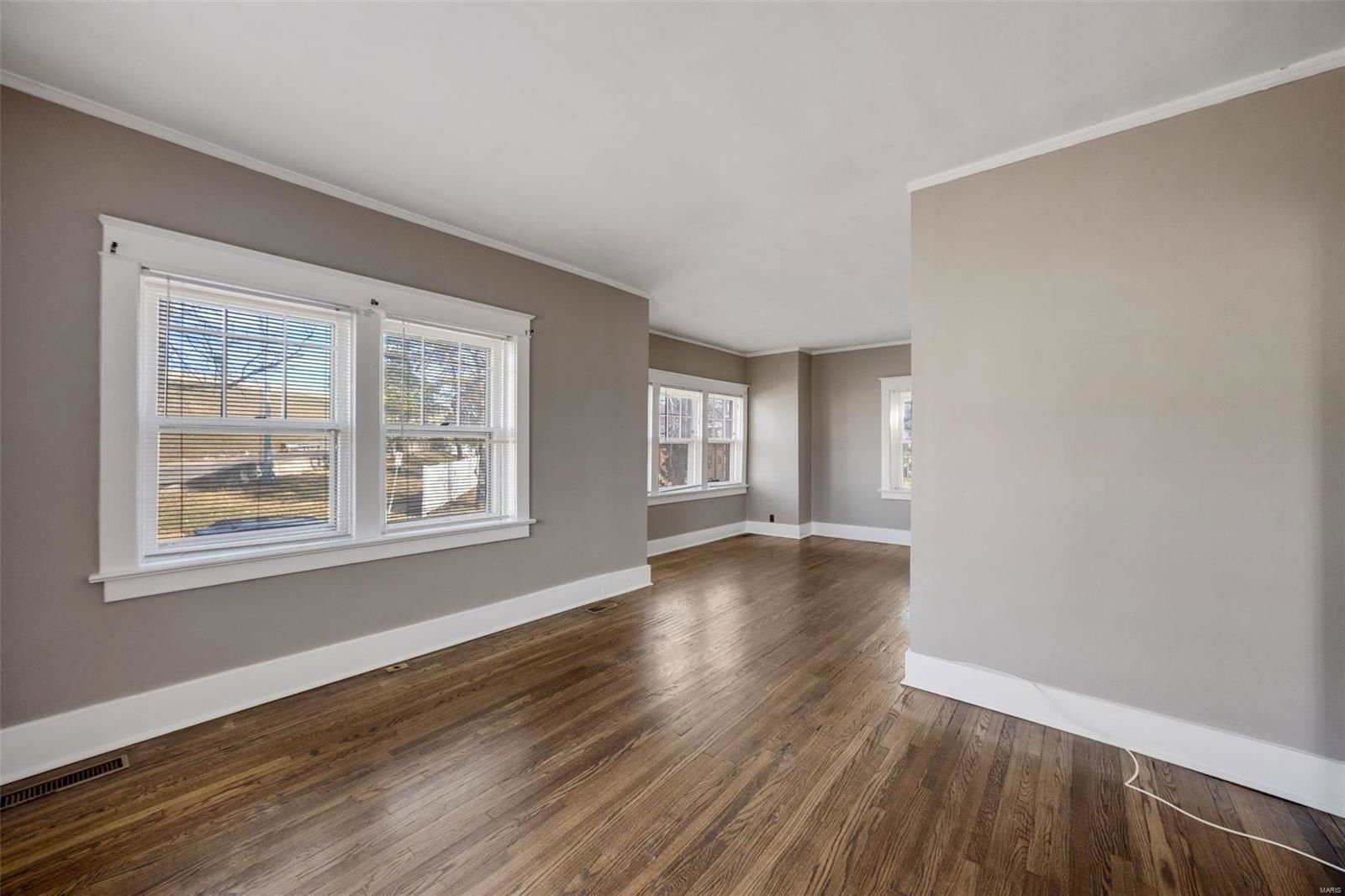 1200 Mccausland Avenue, St Louis, 63117