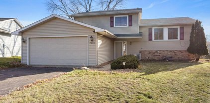 7225 Candlewood Drive, Brooklyn Park