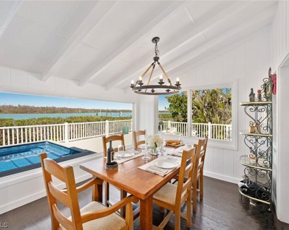 2629 Coconut  Drive, Sanibel
