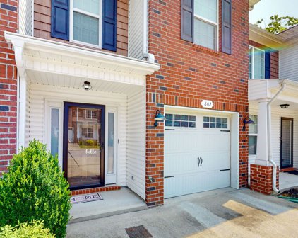 802 Bonneville Ln, Smyrna
