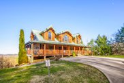 2425 Majestic View Way, Sevierville image