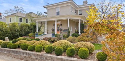 215 Perry Avenue, Greenville