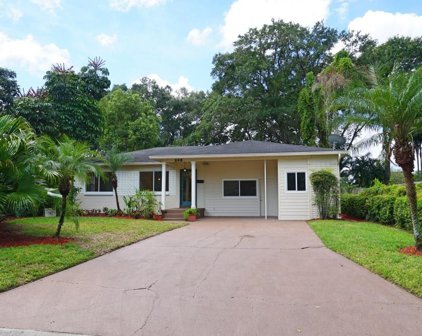 240 E Crystal Lake Street, Orlando