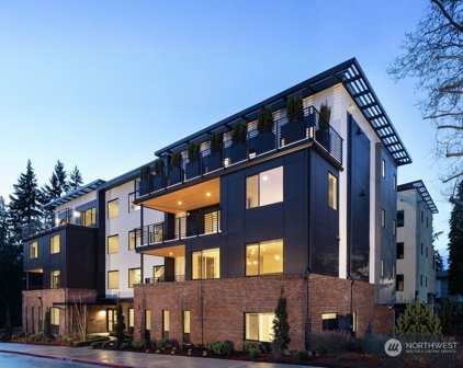 15528 NE 15th Place Unit #200, Bellevue