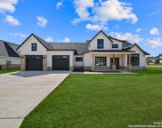 100 Magnolia Cir E, La Vernia image
