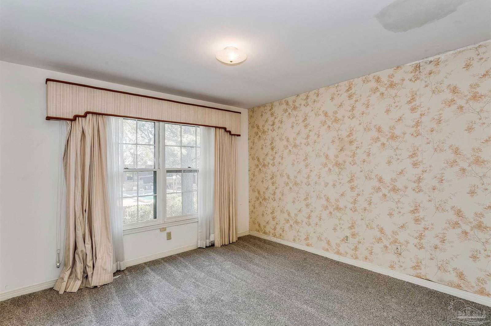 4300 Francisco Unit 18, Pensacola FL 32504, Property Listing 605155