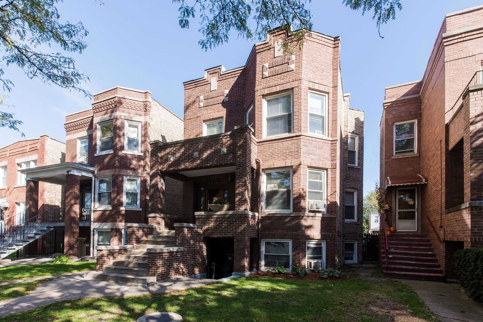 3917 N Spaulding Avenue, Chicago, 60618