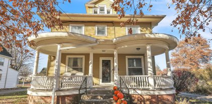 500  Drake  Avenue, Centerville
