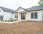 219 Oak Forest Dr, Boerne image