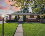 39219 Pinetree, Livonia image