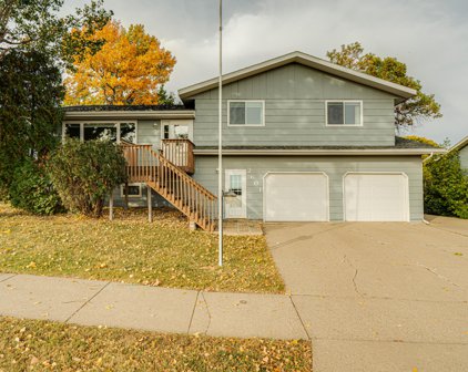 2601 8th Avenue NW, Mandan