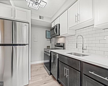2118 Suitland Ter Se, Washington