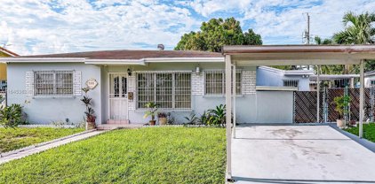 530 W 37th St, Hialeah