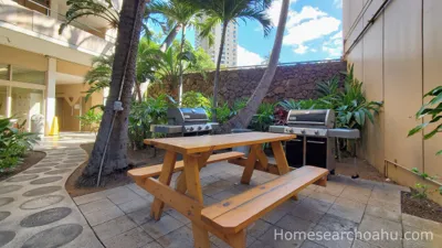 Tradewinds Hotel Inc BBQ area