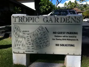 Tropic Gardens Sign