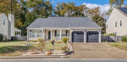 107 Prince Arthur Drive, York County South