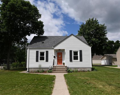 101 5th Avenue NE, Osseo