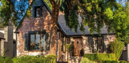 2510 29th Avenue W, Seattle