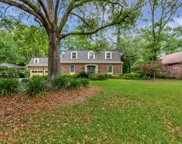 211 Lakeview Drive, Summerville image