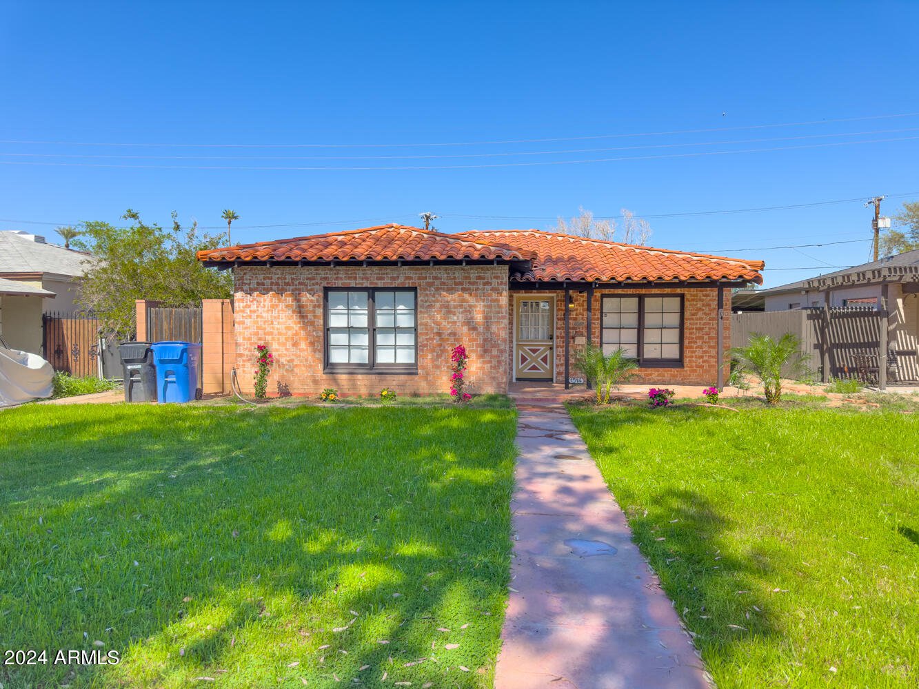 1514 W Lynwood Street, Phoenix, Arizona 85007. 4 bedrooms 2 baths with ...