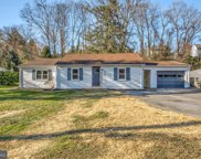1675 Wabank Rd, Lancaster image