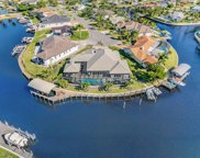 6642 Joanna Circle, Fort Myers image