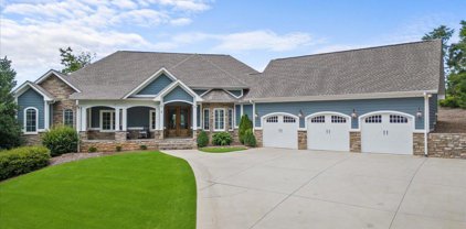 3008 Boulders Drive, Seneca