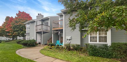 8617 Beekman Pl Unit #17DD, Alexandria