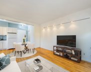 11 Cuneo Pl, Jc, Heights image