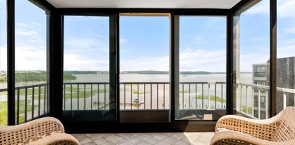 1250 S Washington St Unit #803, Alexandria