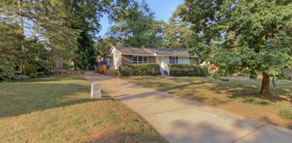 3512 Crofton, Raleigh