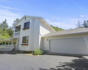 300 Red Spur Drive, Grants Pass image