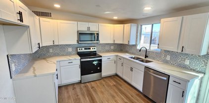 3225 W Las Palmas, Tucson