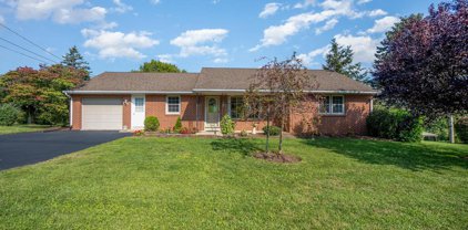 114 Snavely Mill Rd, Lititz