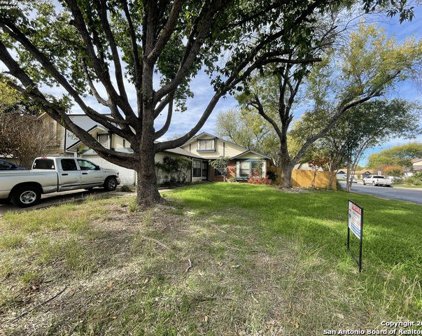 11027 Candle Park, San Antonio