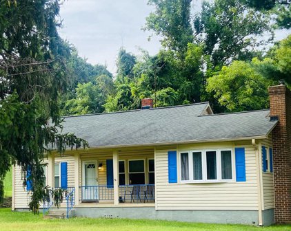14008 Old Chapel Rd, Bowie