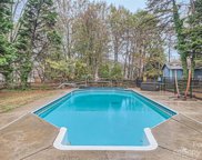 19500 Coachmans  Trace, Cornelius image