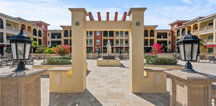 21530 Strada Nuova Cir Unit 215, Estero