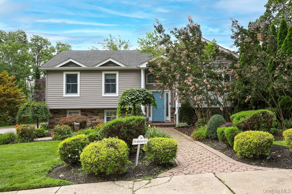 Exterior of 29 Puritan Lane, Farmingdale, NY 11735