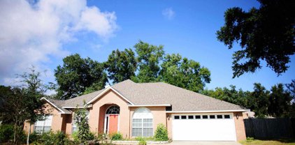 5162 Yesteroaks Pl, Pensacola