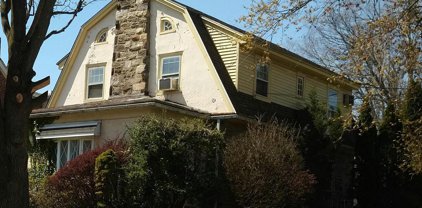 200 W Mowry St, Chester