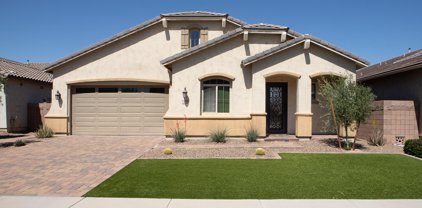 380 E Torrey Pines Place, Chandler