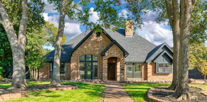 3701 Cliffwood  Drive, Colleyville