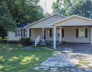 514 Windsor Drive, Mayfield image